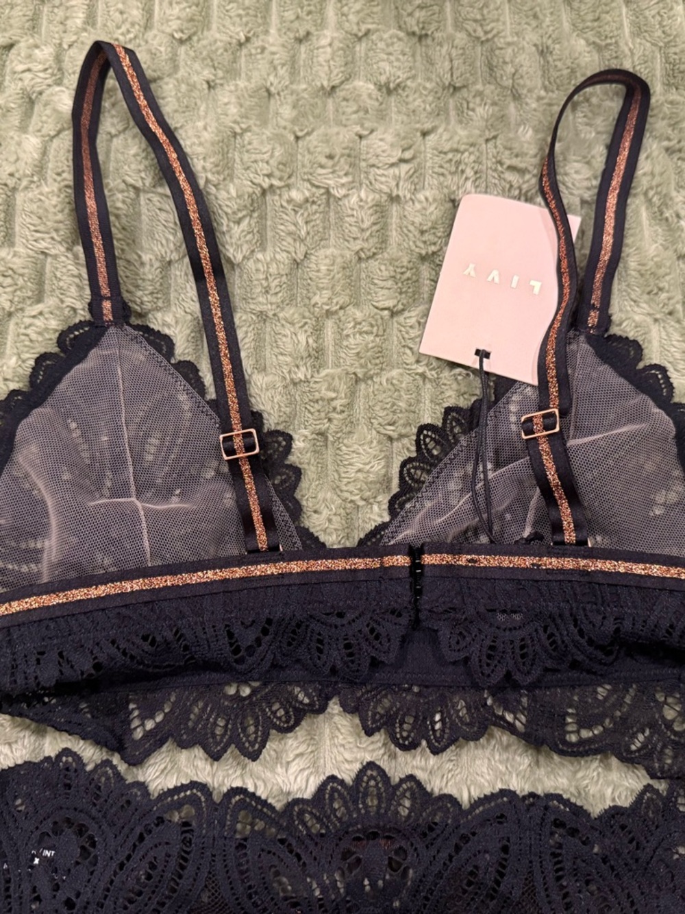 Livy Black Lace Bralette & Bikini Set - Picture 7 of 8
